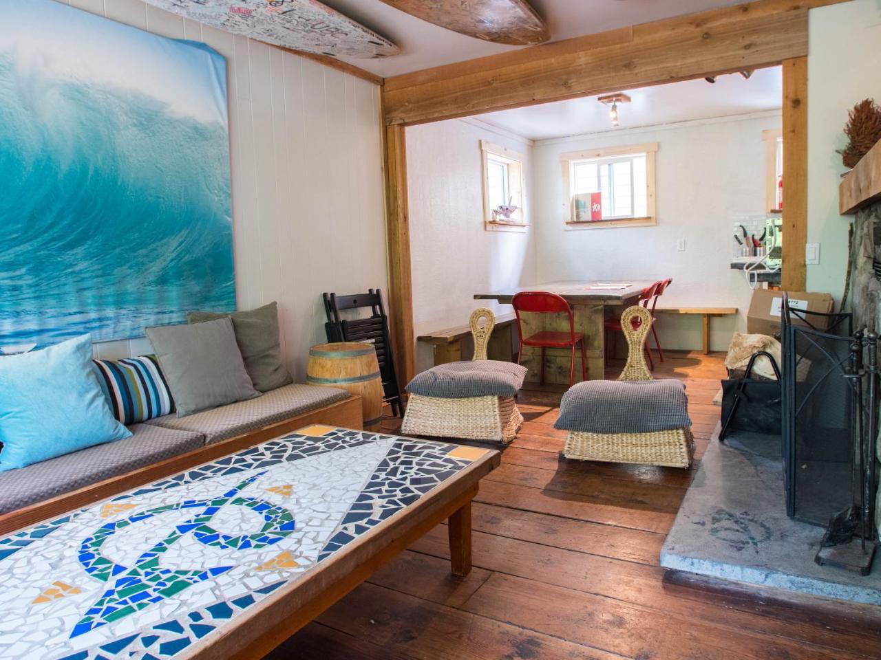 Surfs Inn Rainforest Cottages Ucluelet Eksteriør billede